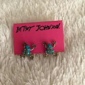Betsey Johnson earring